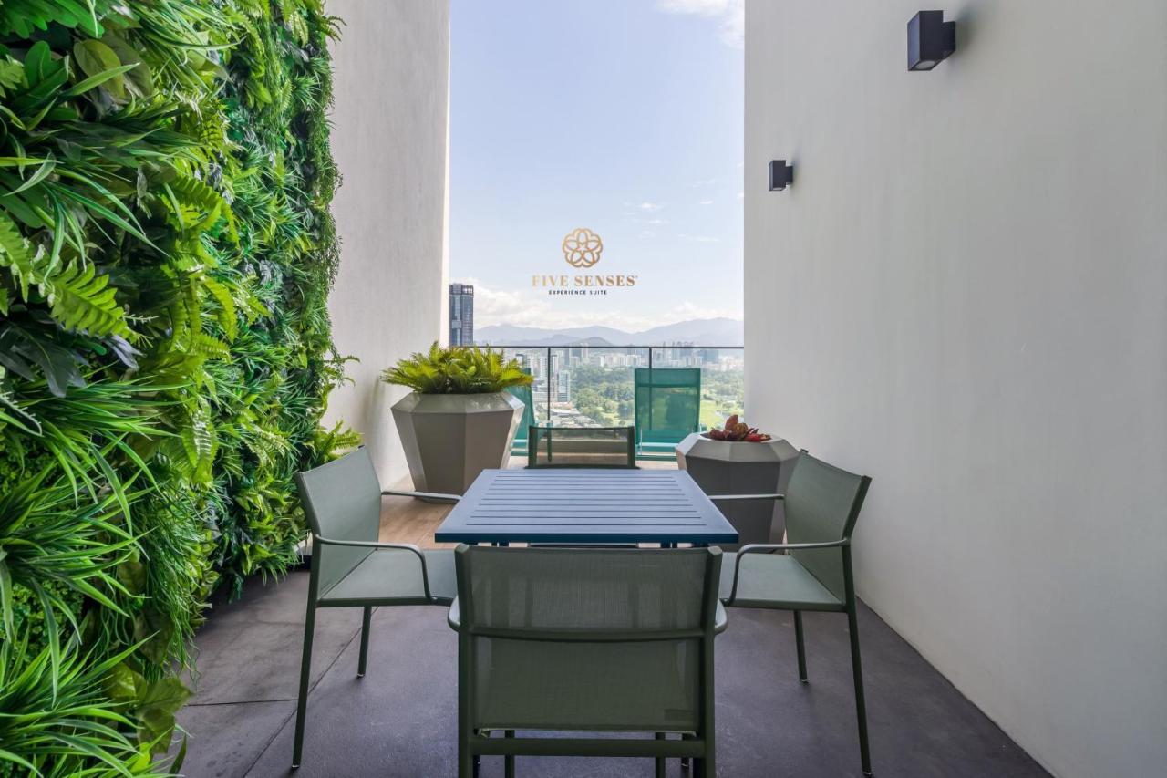 Continew Residences By Five Sensesクアラルンプール エクステリア 写真